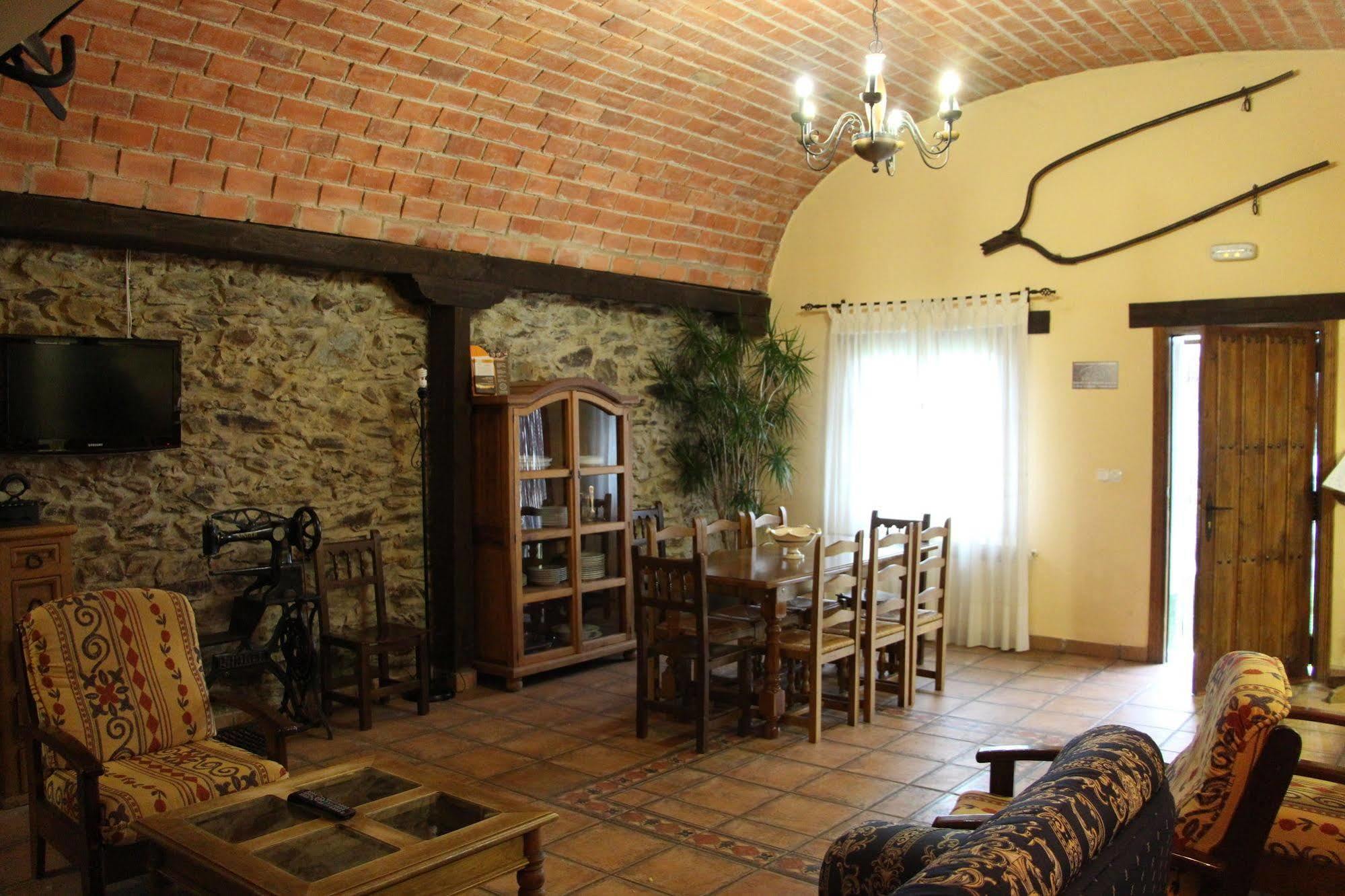 Apartamentos El Capricho Águeda del Caudillo Exterior photo